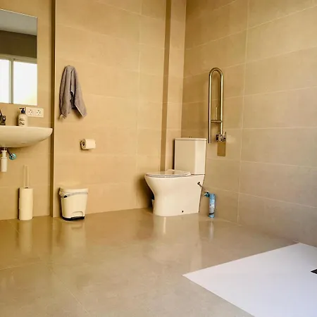 Market Проживание в семье