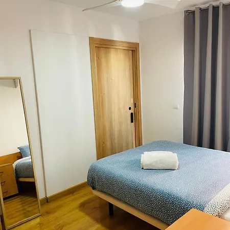 Проживание в семье Market Аликанте